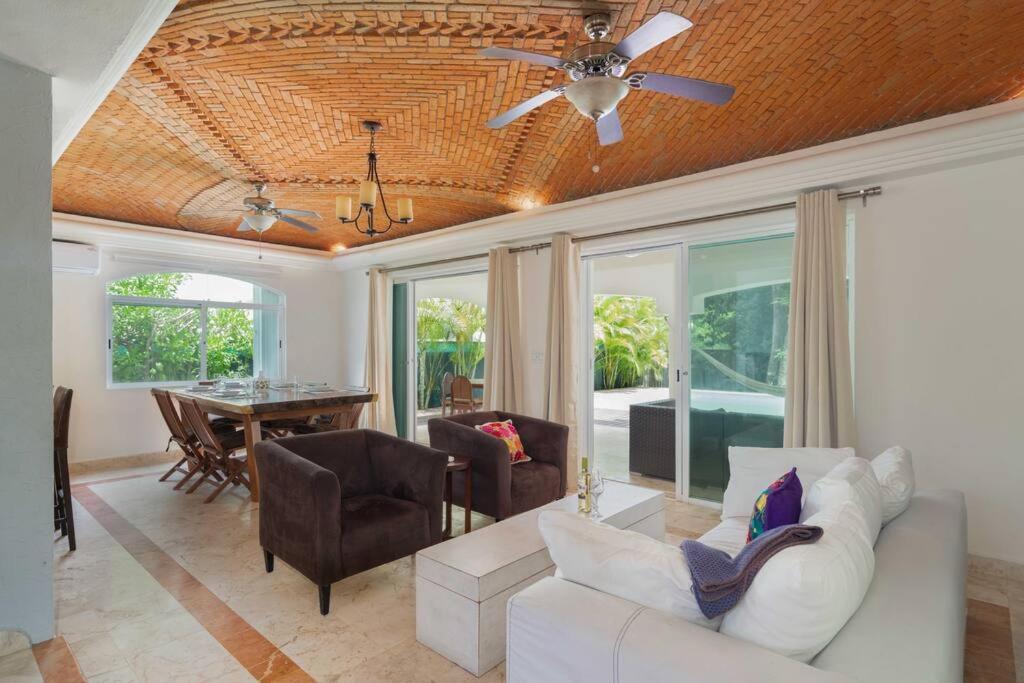 Apartamento Playacar *